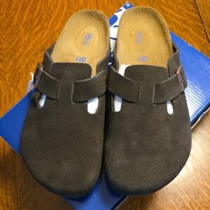 Birkenstock Boston Clogs, Brown Suede, Size 42 Regular Fit/Normal Width
